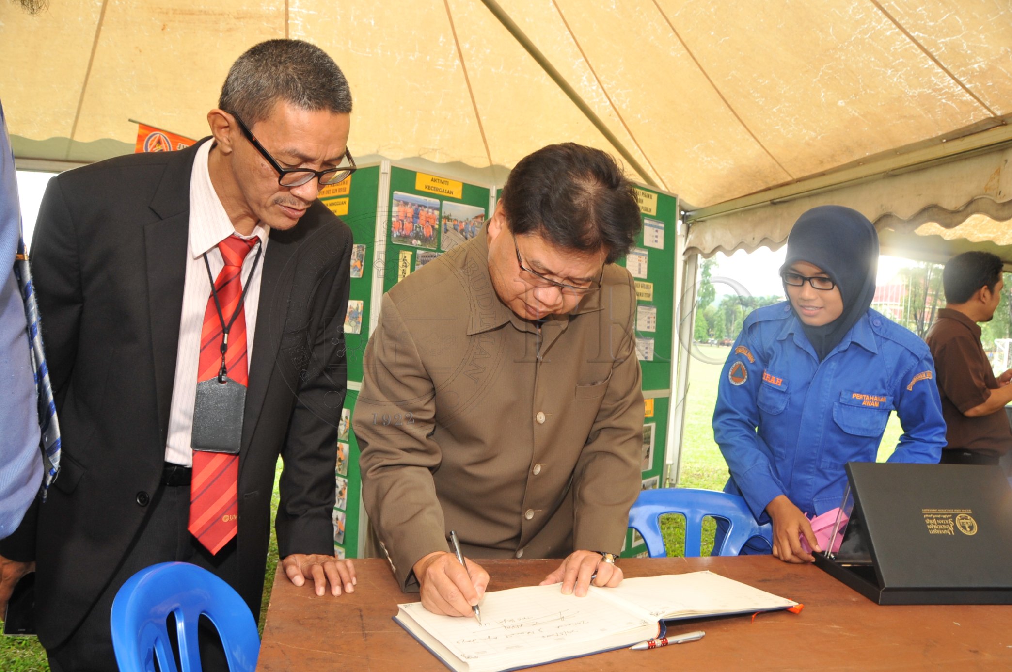 PRO 14 51 KKP PRO 7076